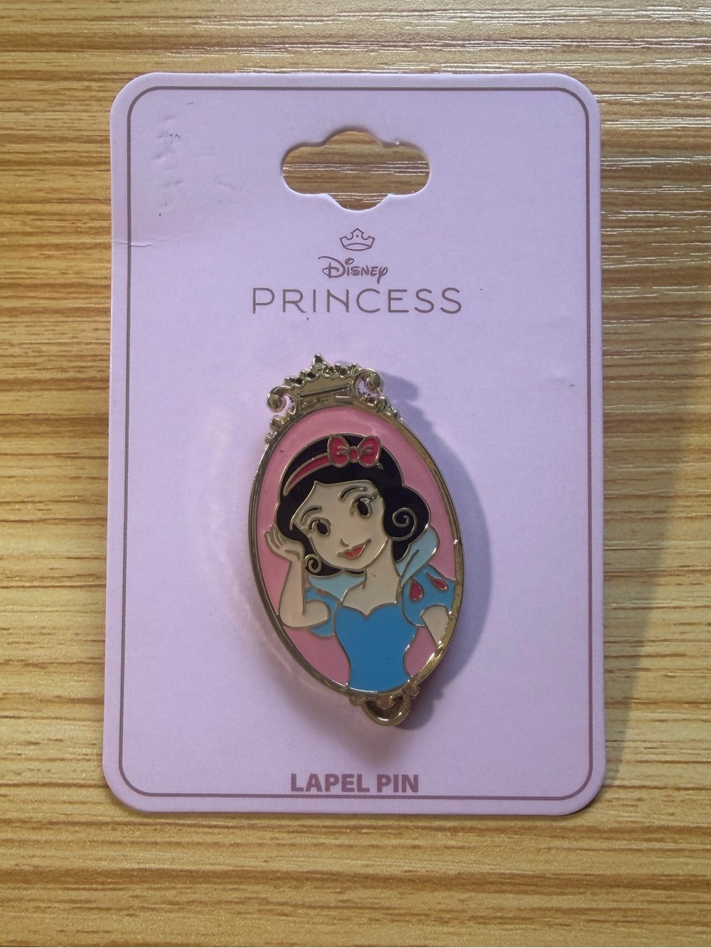 Disney Princess Snow White Oval Portrait Enamel Pin